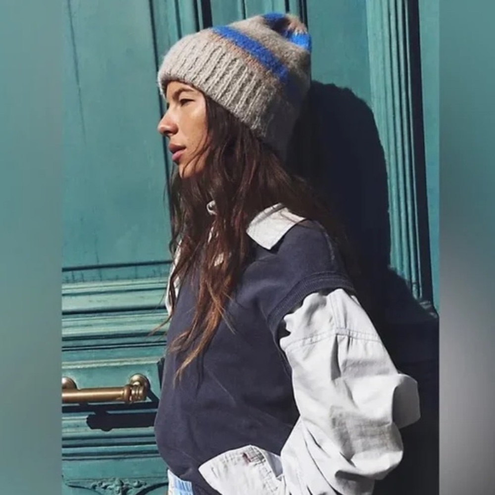 FREE PEOPLE Groove Fuzzy Stripe Beanie NWT